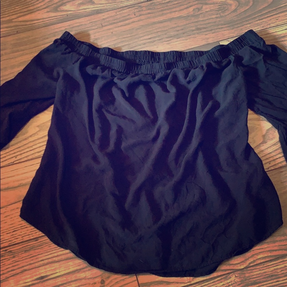 Old Navy Off the Shoulder Top!